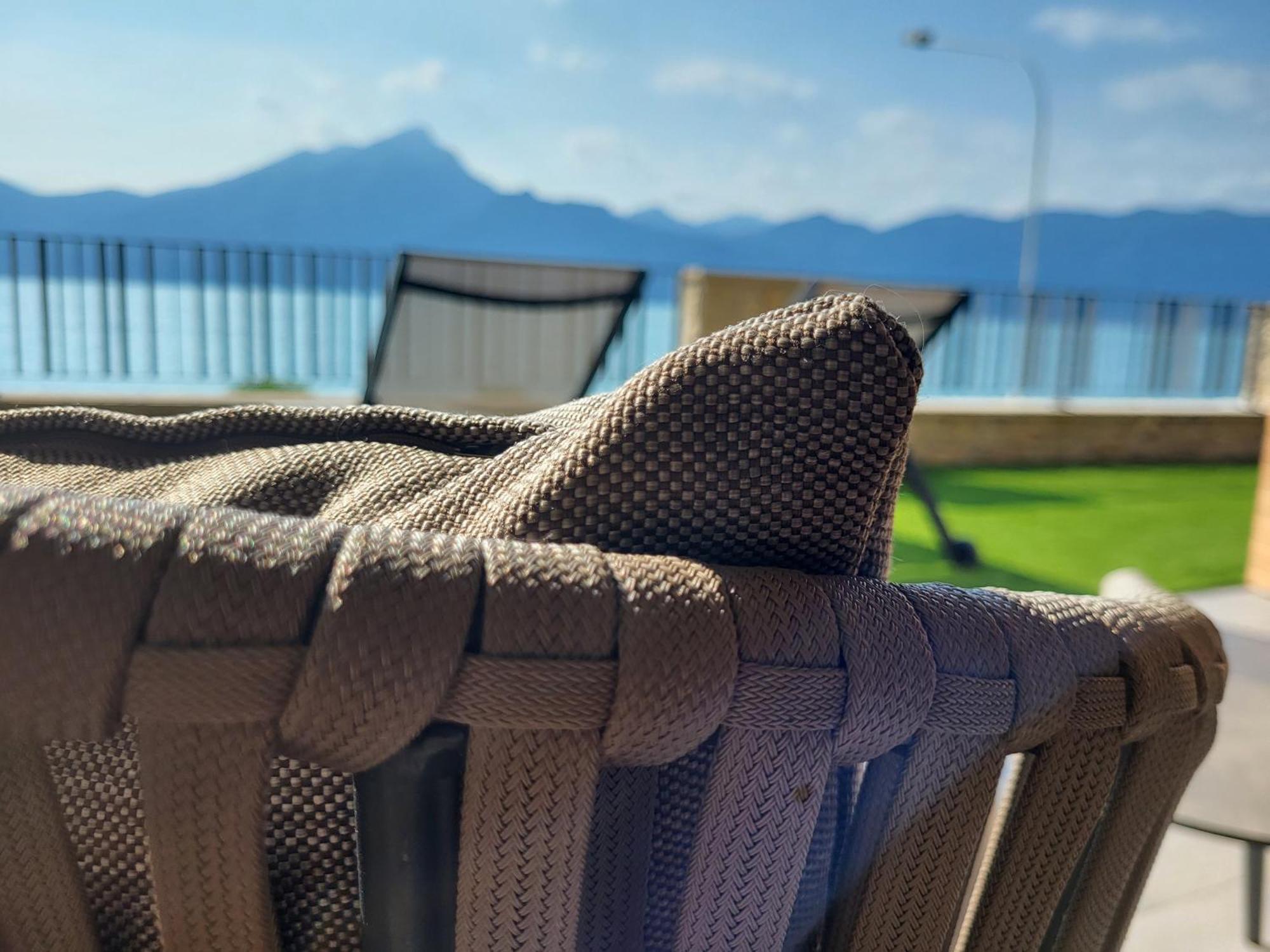 Attilio High Living Suites - Adults Only Torri Del Benaco Room photo