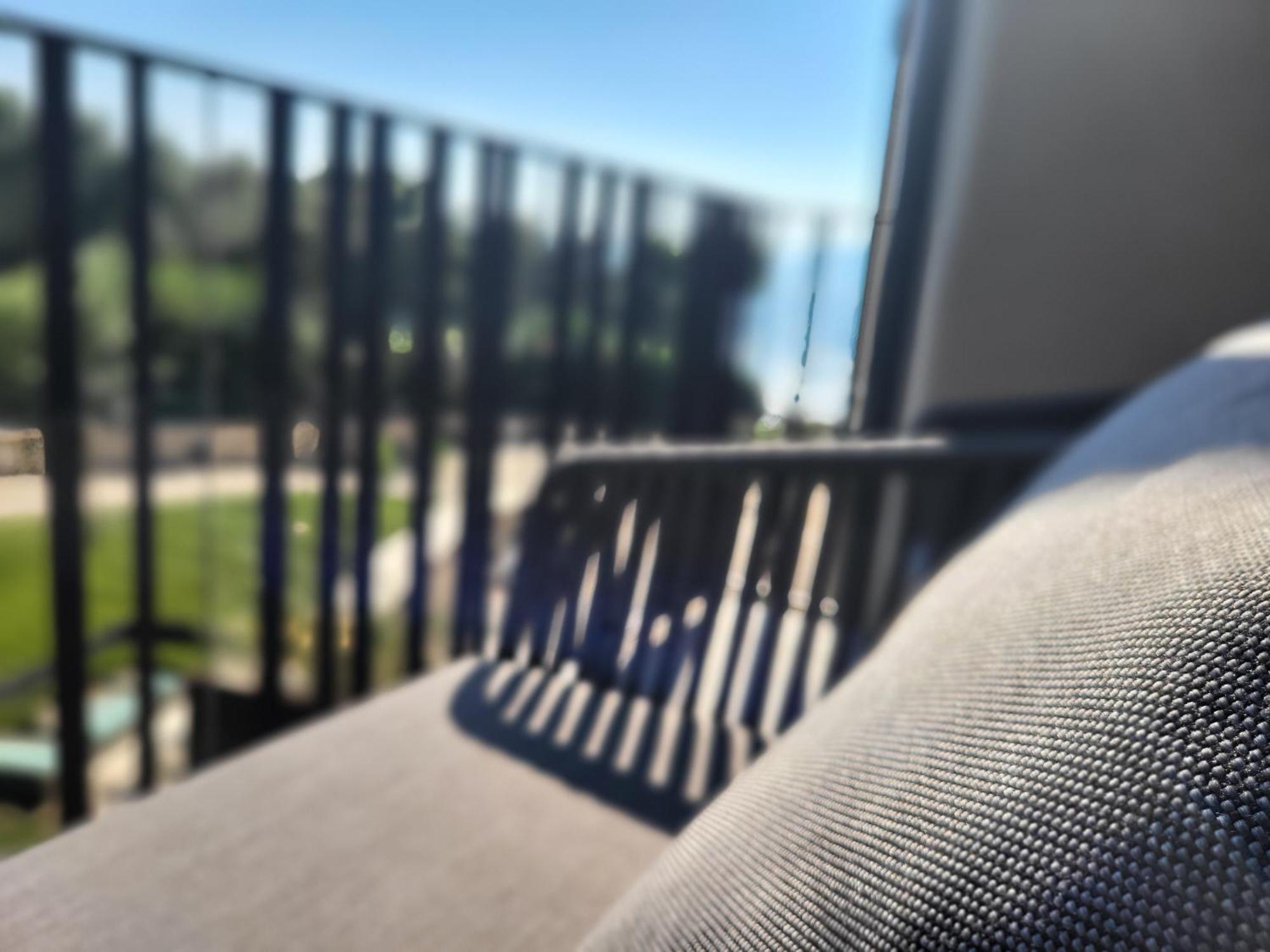 Attilio High Living Suites - Adults Only Torri Del Benaco Room photo